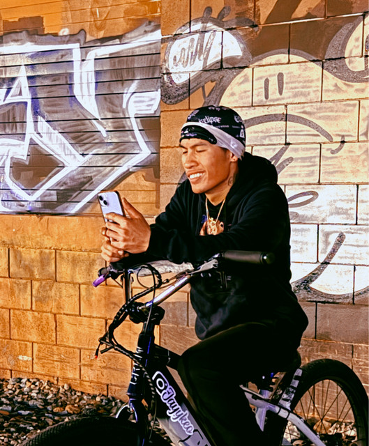 jaykeo on a bike